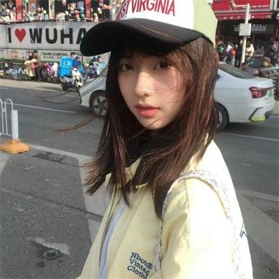窗外有蓝天封面